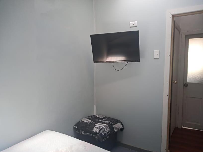 Alojamiento Emilia House Punta Arenas Luaran gambar