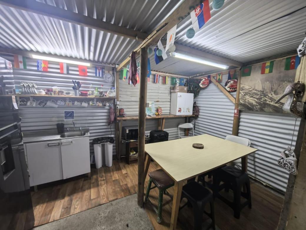 Alojamiento Emilia House Punta Arenas Bilik gambar